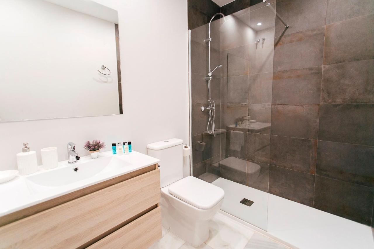 Minty Stay - 3Bd Cathedral Sevilla Bagian luar foto
