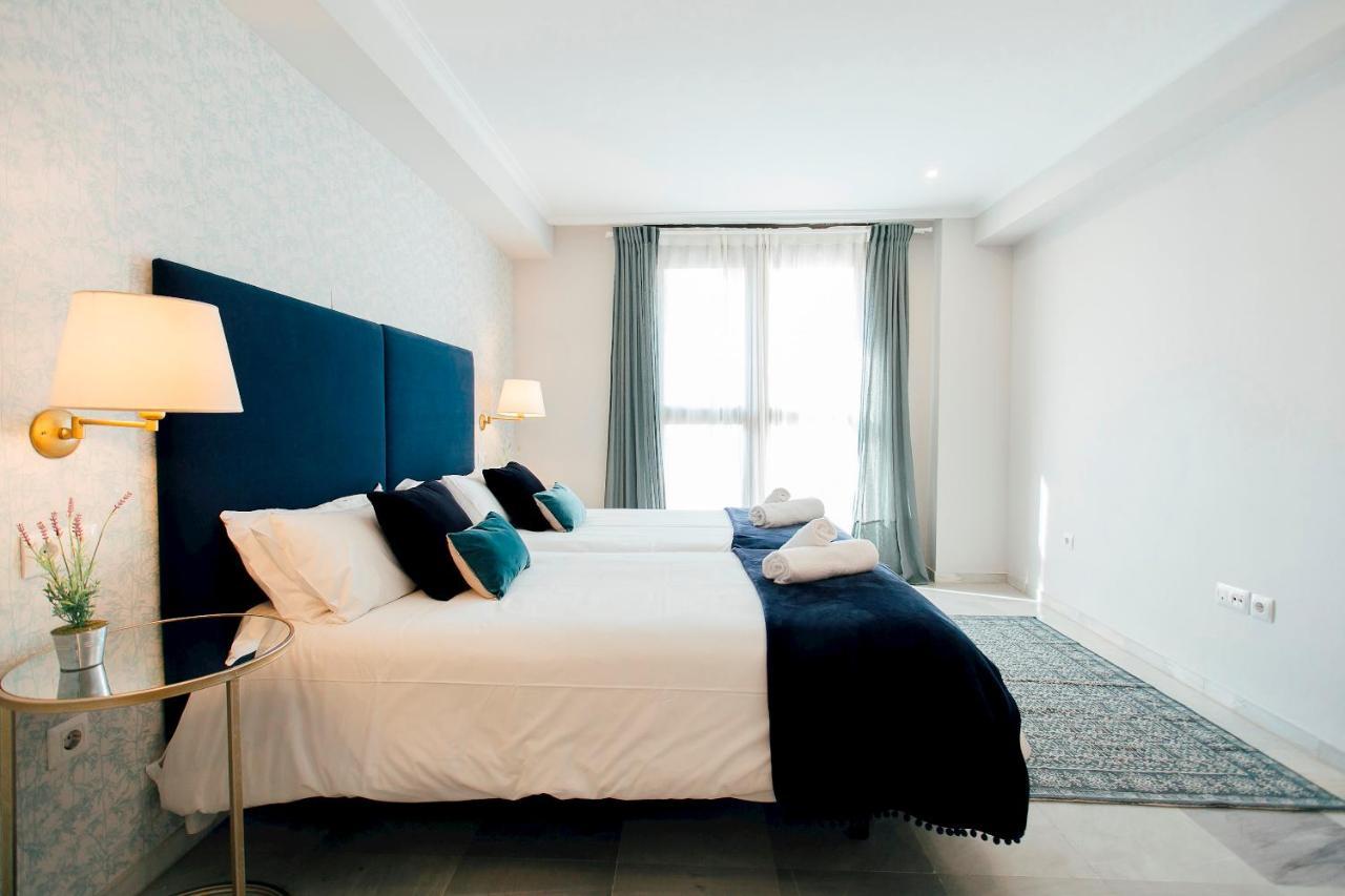 Minty Stay - 3Bd Cathedral Sevilla Bagian luar foto