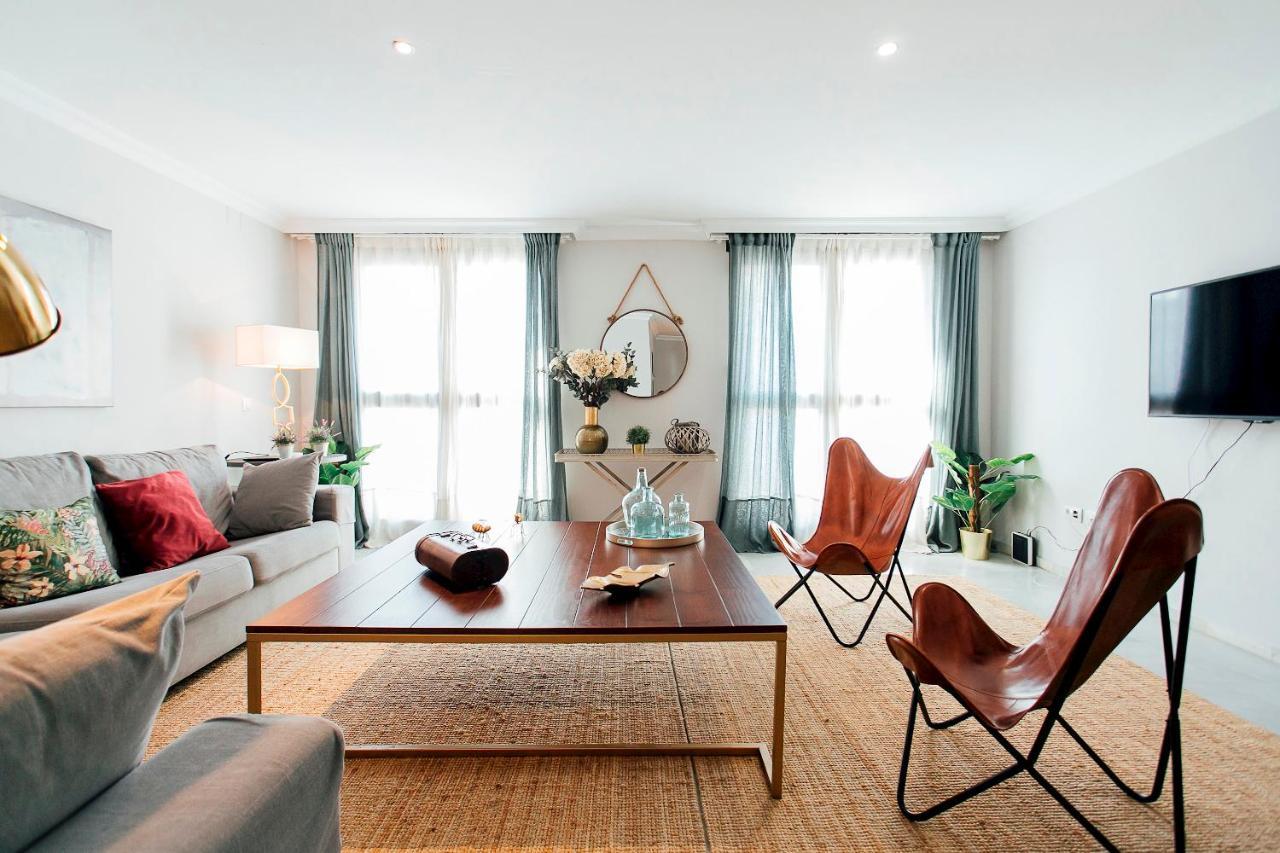 Minty Stay - 3Bd Cathedral Sevilla Bagian luar foto