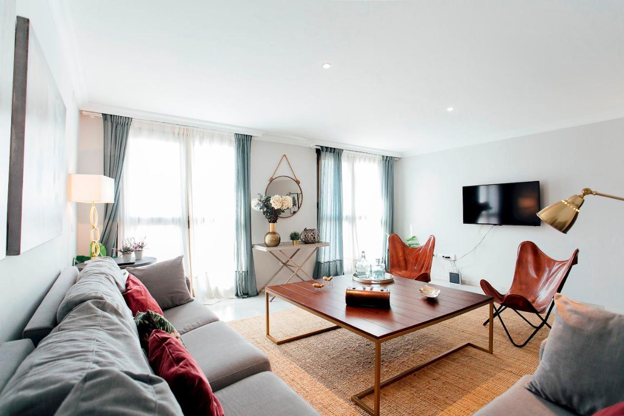 Minty Stay - 3Bd Cathedral Sevilla Bagian luar foto