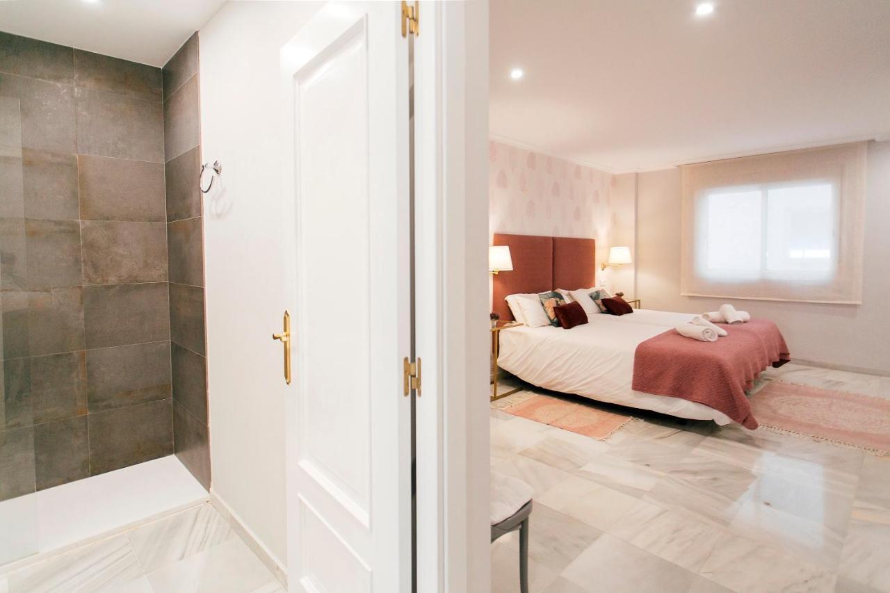 Minty Stay - 3Bd Cathedral Sevilla Bagian luar foto
